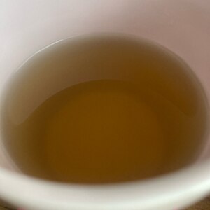 シンプルに冷やしたお茶はヘルシーで美味しい